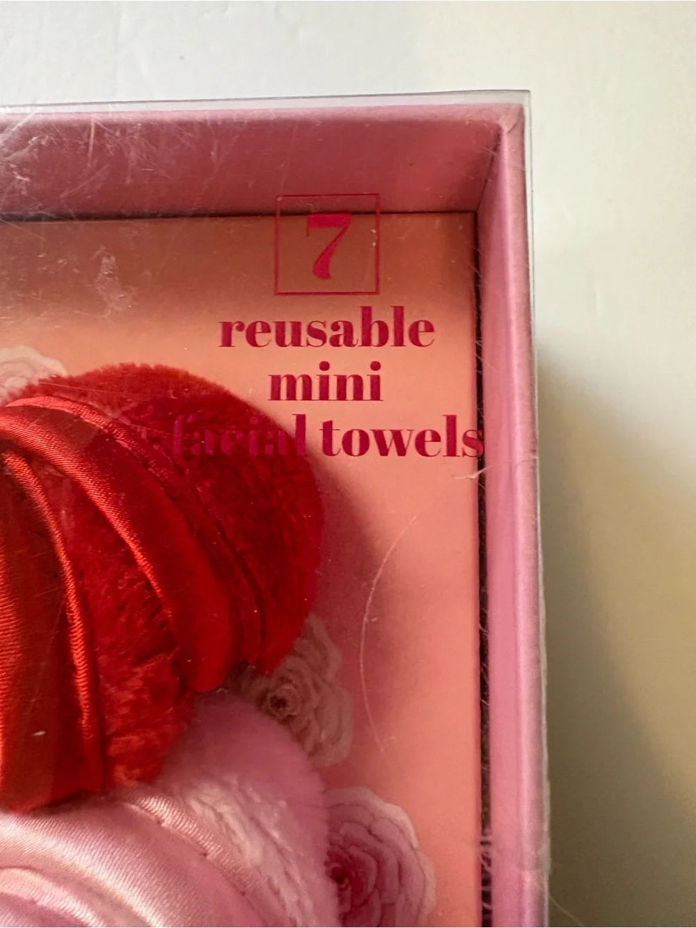 Makeup Remover Towels - Assorted Pink & Red Set